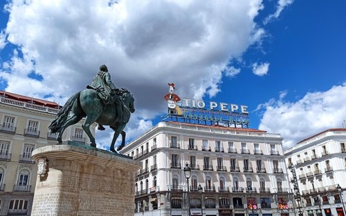 Madrid: Tour đi bộ có hướng dẫn khám phá những điểm nổi bật của thành phố