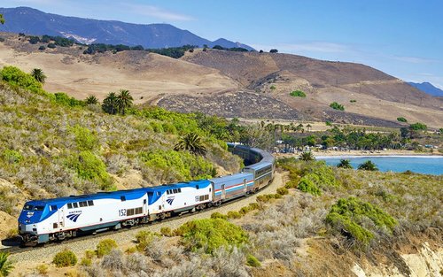 Los Angeles Santa Barbara Full-Day Guided Tour with Transfers