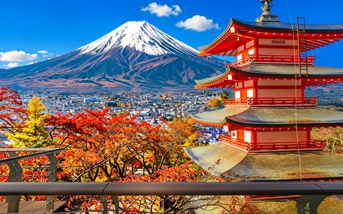 【Mount Fuji Popular Photo Spot Day Trip】Arakurayama Sengen Park & Lake Kawaguchiko Oishi Park & Oshino Hakkai & Lawson & Hikawa Clock Shop (Departing from Tokyo)