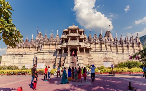 Jodhpur Ranakpur Temple & Kumbhalgarh Fort Private Day Tour