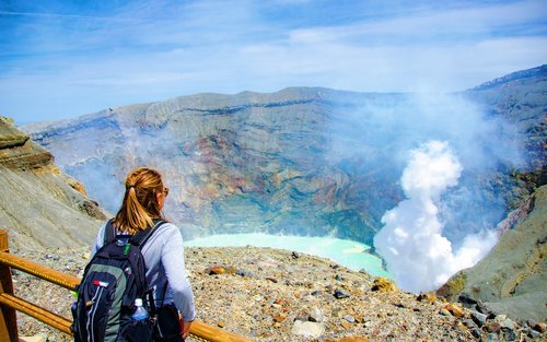 Kyushu: Mount Aso Crater, Kamishikimi Kumanoimasu Shrine, and Takachiho Gorge Day Tour (From Fukuoka)