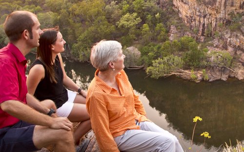 Katherine Gorge Cruise and Edith Falls Tour