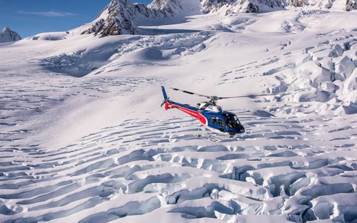 Helicopter Flight with Snow Landing from Franz Josef or Fox Glacier