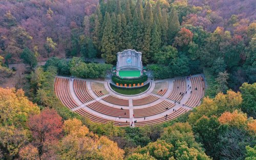 Nanjing Niushoushan + Meiling Palace + Sun Yat-sen Mausoleum Soukromá jednodenní prohlídka