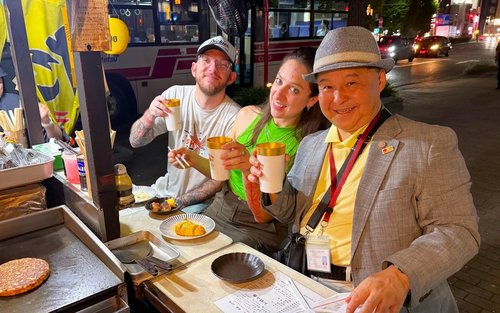 Fukuoka: Nakasu Food Stall Private Guided Tour with Tastings