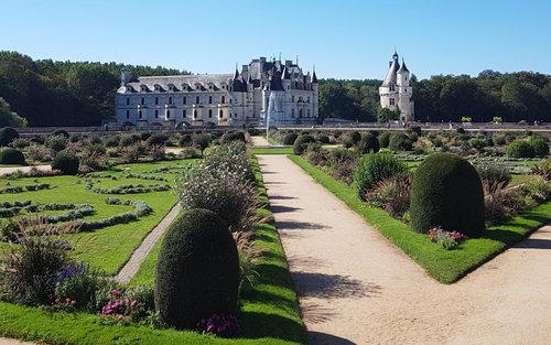 Prohlídka zámků Chambord a Chenonceau z Tours nebo Amboise