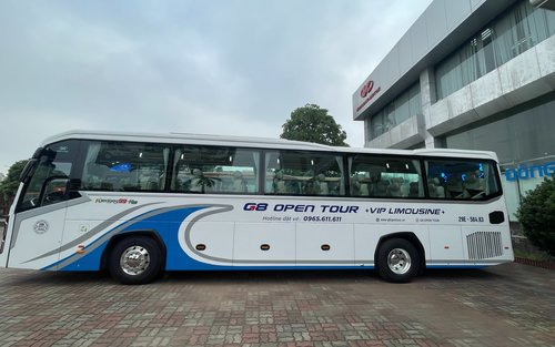 Autobus wahadłowy z/do lotniska międzynarodowego Da Nang do Hue obsługiwany przez G8 Open Tour