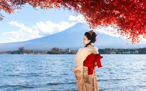 Fuji Kawaguchiko Kimono Rental Experience | 500+ Styles, Free Hairstyling