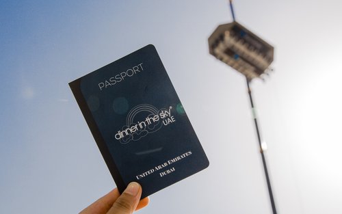 杜拜 Dinner in the Sky 空中晚餐体验