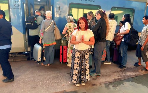 Excursión de un día al Taj Mahal y Agra desde Delhi en el tren exprés Gatimaan