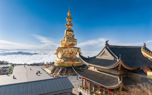 ทัวร์หนึ่งวันในเฉิงตู เล่อซานพระใหญ่ และเอ๋อเหมยซาน