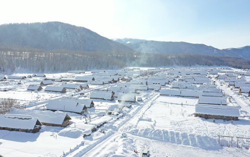 Besneeuwd Noord-Xinjiang | 7 dagen, 6 nachten in Altay, Noord-Xinjiang in de winter