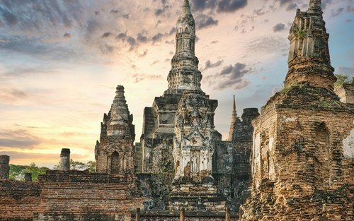 Ayutthaya naplementés kiscsoportos túra hajókirándulással