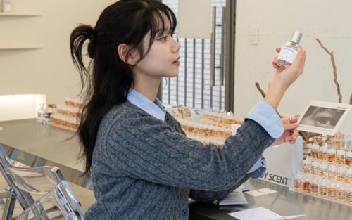 Greedy Scent Yeonnam: Custom Perfume Making Class in Hongdae
