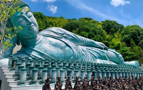 ทัวร์กลุ่มเล็กวัดนันโซอินและวัดโนมิยามะคันนอนจิ ฟุกุโอกะ