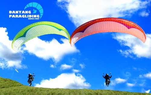 Zážitek z paraglidingu v Danyang Para Village