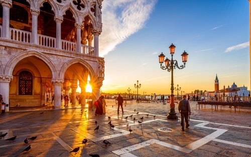 Tur Doge's Palace di Venesia