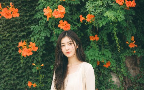 Private Photo Shoot in Seoul - Capture Local Korea Moments