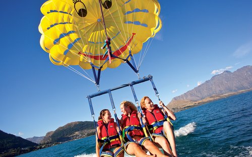 Queenstown Paraflights Parasailing