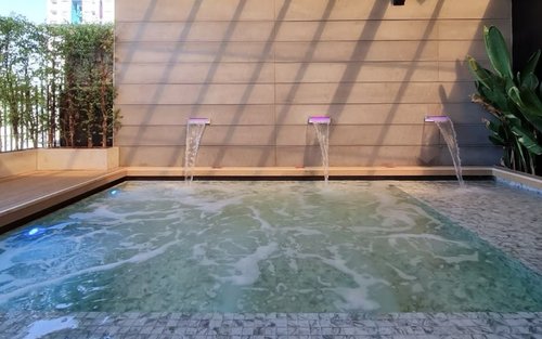 KRUBB Bangkok Social Club & Sauna (Para Homens)