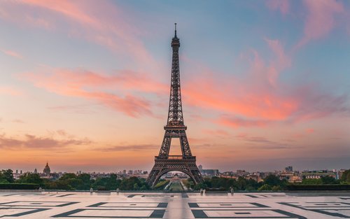 Best of Paris Guided Tour with 30 Attractions