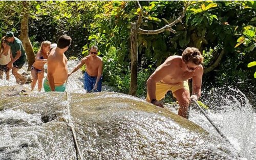 Lawatan Peribadi Air Terjun Melekit & Tanah Malaikat Chiang Mai