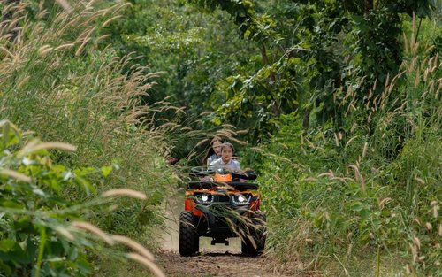 Aventure en VTT à Kanchanaburi par Ingfarphuphafarm
