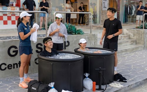 Busan Songjeong Strandlauf, Surfen & Eisbad-Erholungserlebnis