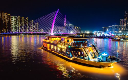 ICON Saigon - Luxury Dining Cruise in Ho Chi Minh City