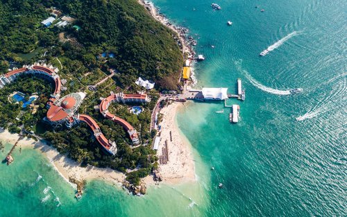 Sanya Wuzhizhou Island & Yalong Bay Tropical Paradise Forest Park Private Guided Day Tour