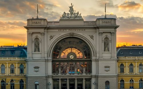 Budapest Hop-On Hop-Off bus by Big Bus with cruise and walking tour