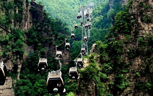 Zhangjiajie Buong-Araw na Pambansang Parke ng Kagubatan at Paglilibot sa Bundok Tianzi na may Pickup