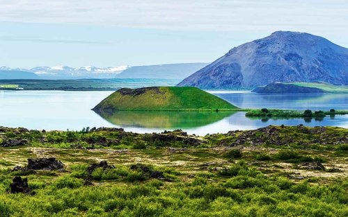 ทัวร์ทะเลสาบ Myvatn, น้ำตก, บ่อน้ำพุร้อน และภูเขาไฟ จาก อาคูเรย์ริ