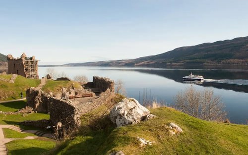 Inverness Loch Nessin puolen päivän risteily ja nähtävyyskierros