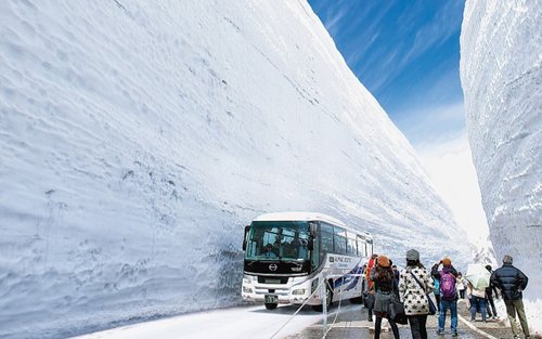 白川乡＆立山黑部阿尔卑斯山脉路线3日巴士之旅