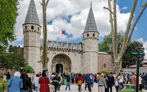 Topkapi Palace, Hagia Sophia & Basilica Cistern Combo Tickets