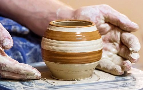 Ceramic and Pottery Workshop in Orchard Gateway