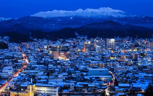 Passeio Noturno a Pé em Takayama