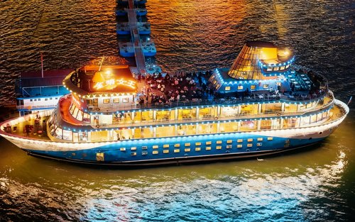 Chongqing Sunset Cruise with City Highlights