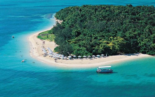 Half Day Green Island Reef Cruise from Cairns