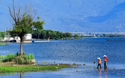 Aventura de 2 dias na Cidade Antiga de Dali e no Lago Erhai com Estadia com Vista para o Mar