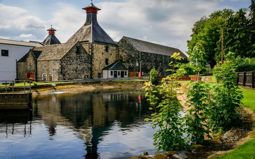 Speyside Whisky Trail and The Cairngorms from Aberdeen