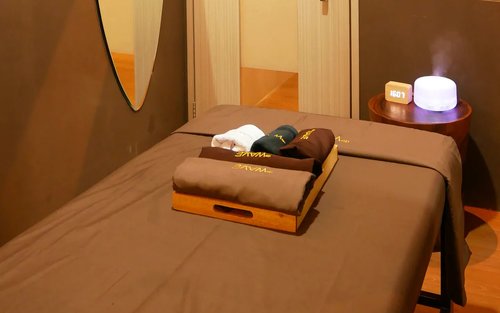 DE WAVE Family Massage, Salon & Reflexology in Bandung Mekarwangi