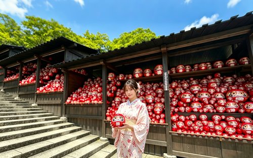 【京都嵐山&勝尾寺網紅美景打卡】嵐山小火車&伏見稻荷大社千本鳥居&網紅勝尾寺小達摩一日遊|大阪或京都出發