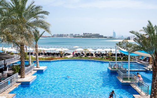 Riva beach club medence és strand napijegy Dubajban