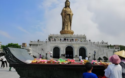 Putuoshan 2-Day Temple & Heritage Discovery
