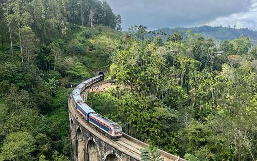 康提至埃勒高山火车3等舱划位车票