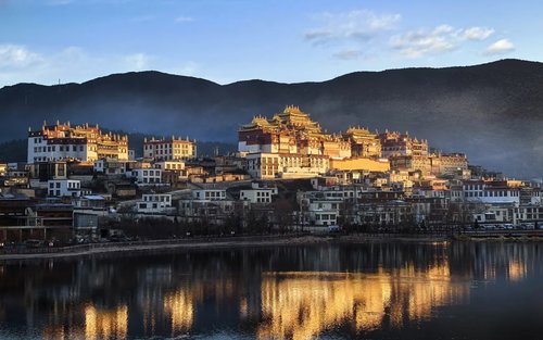 Shangri-La og Tigerhoppkløften 2-dagers naturoppdagelse