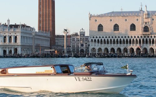 Marco Polo Airport water taxi 