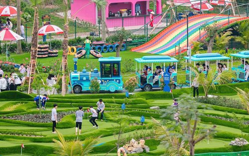 Entrada BrightPark en Ninh Binh